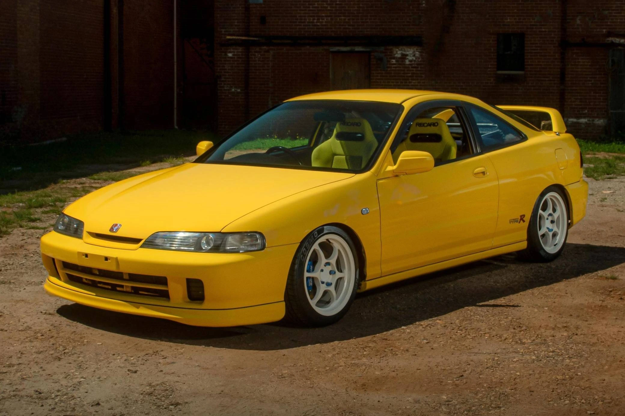 Integra 2001 ؛ معرفی و مشخصات فنی هوندا اینتگرا نسل چهارم 2001